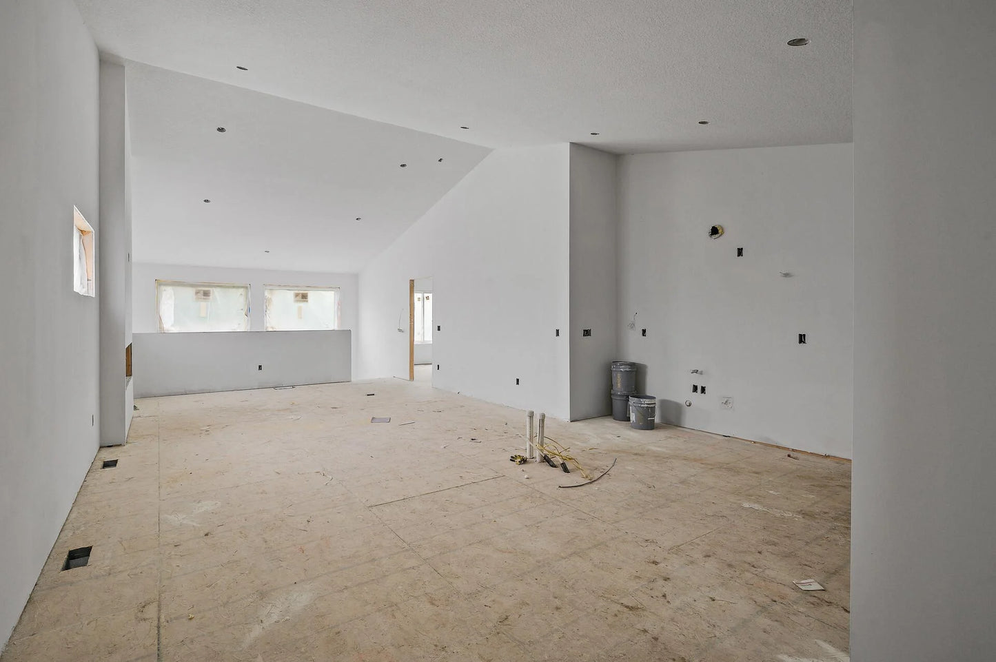 201 Mccarrons Place, Roseville, MN 55113