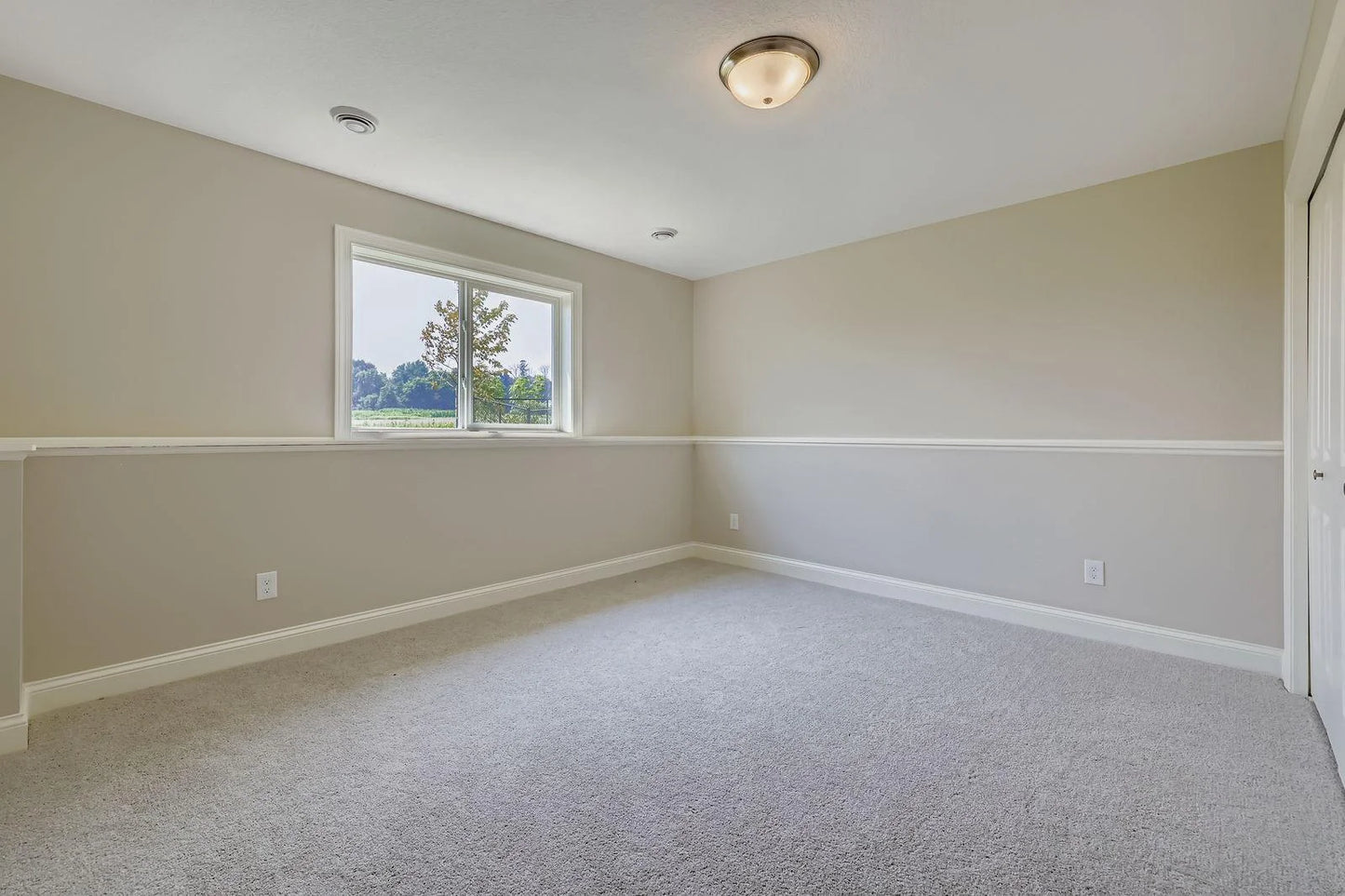 8362 186th Street, Lakeville, MN 55044