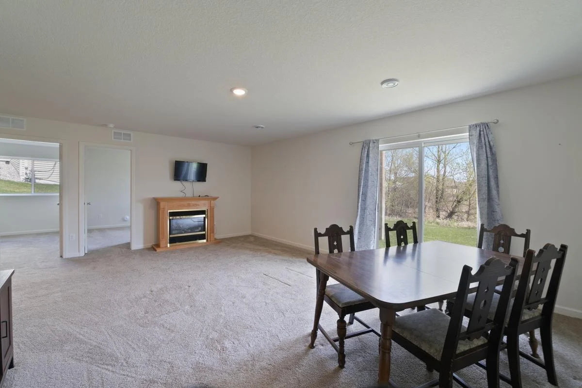 1112 Natalie Avenue, Montrose, MN 55363