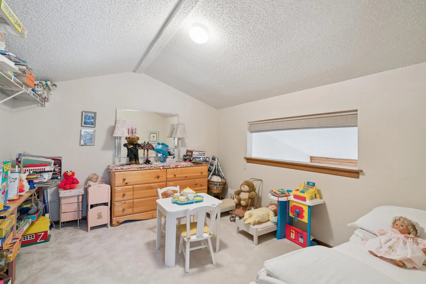 5923 Abbott Court, Minnetonka, MN 55343