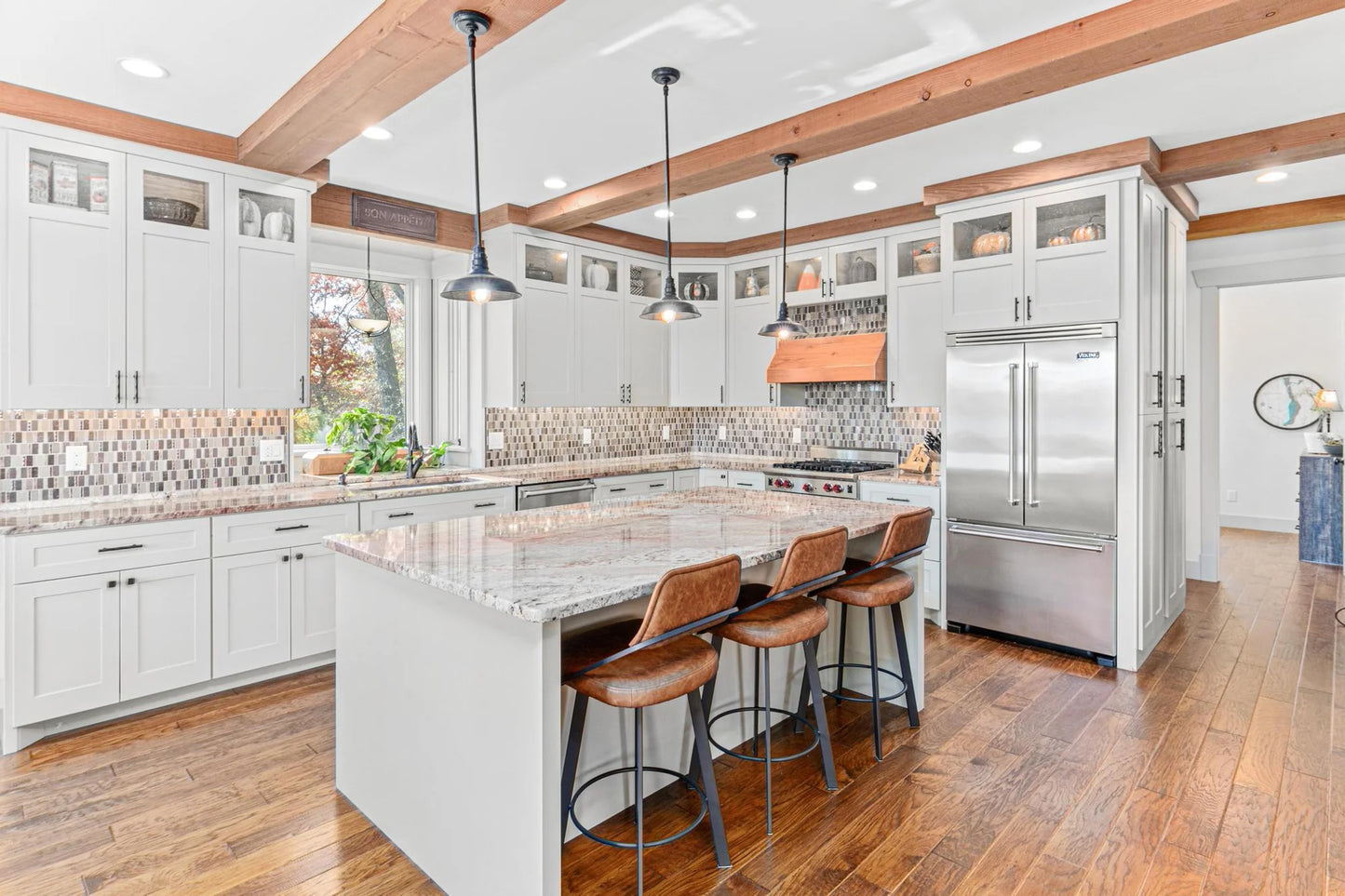 1880 Riviera Avenue, Lake Saint Croix Beach, MN 55043