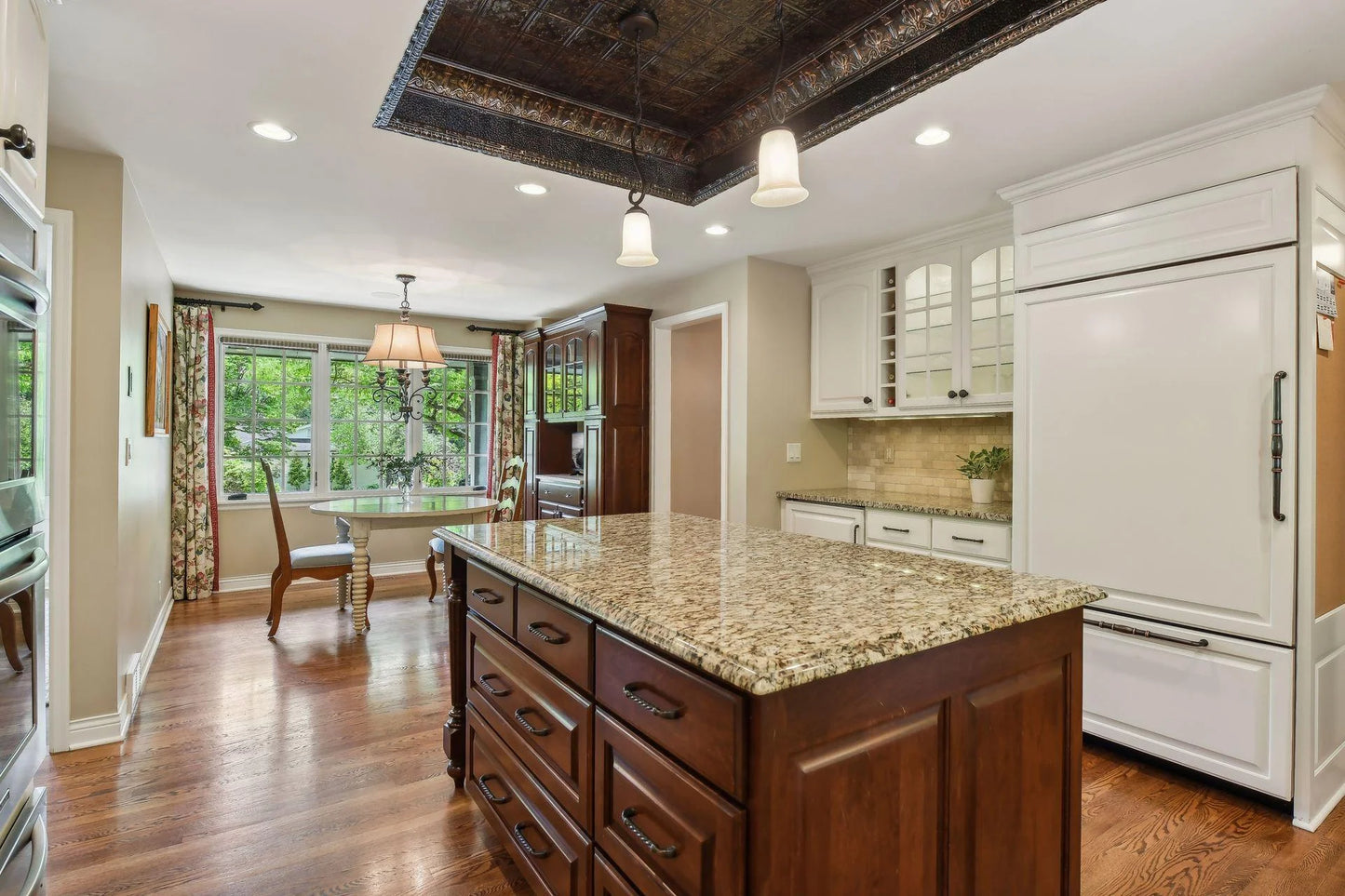 6208 Loch Moor Drive, Edina, MN 55439