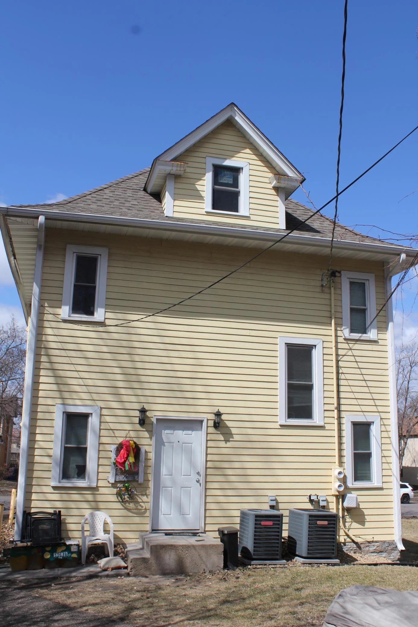 856 Burr Street, Saint Paul, MN 55130