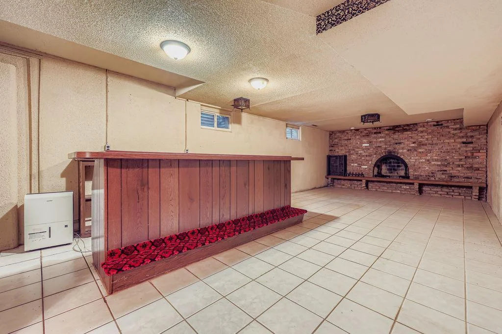 25 Kraft Road, West Saint Paul, MN 55118
