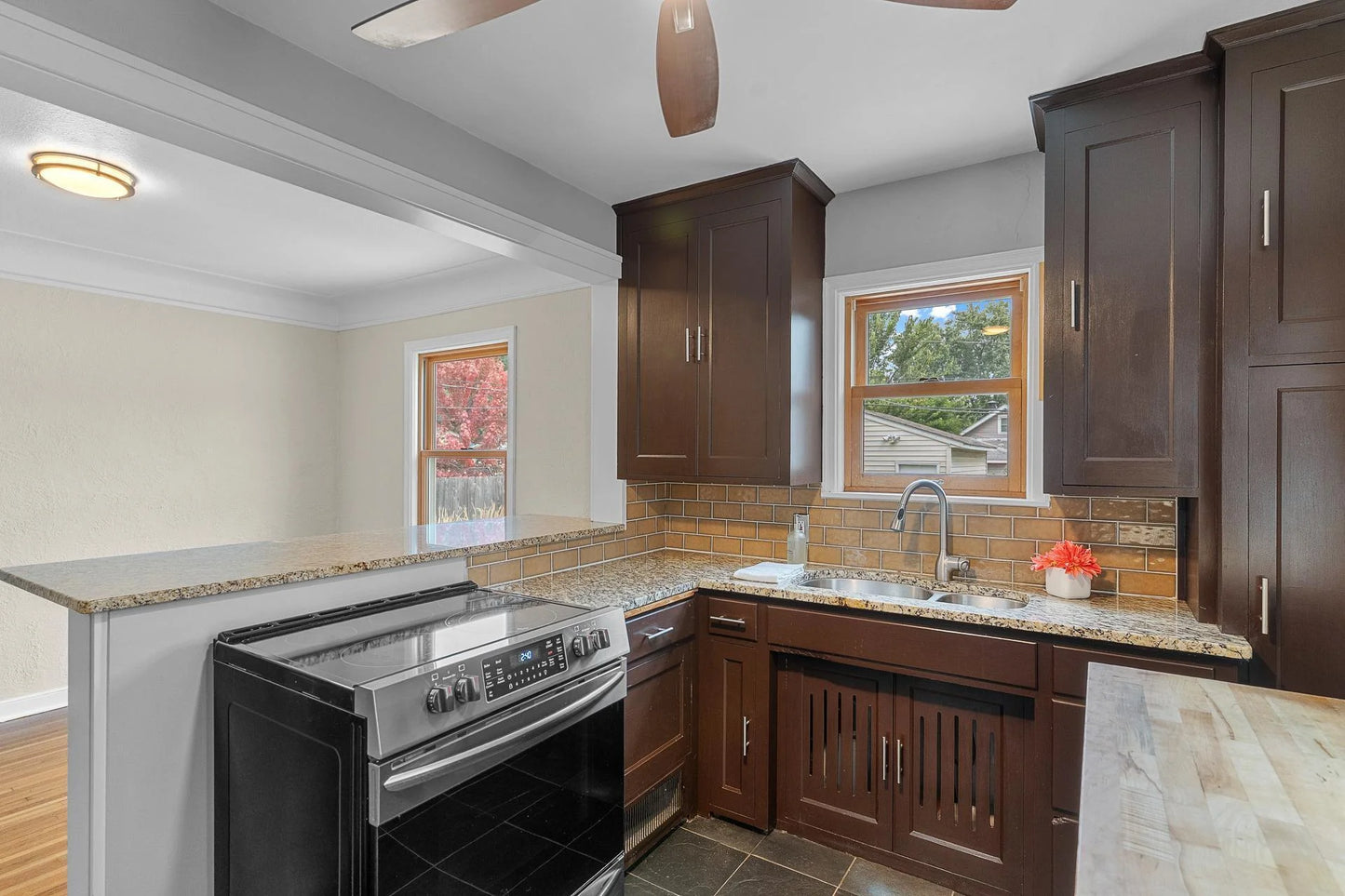 5749 Pleasant Avenue, Minneapolis, MN 55419