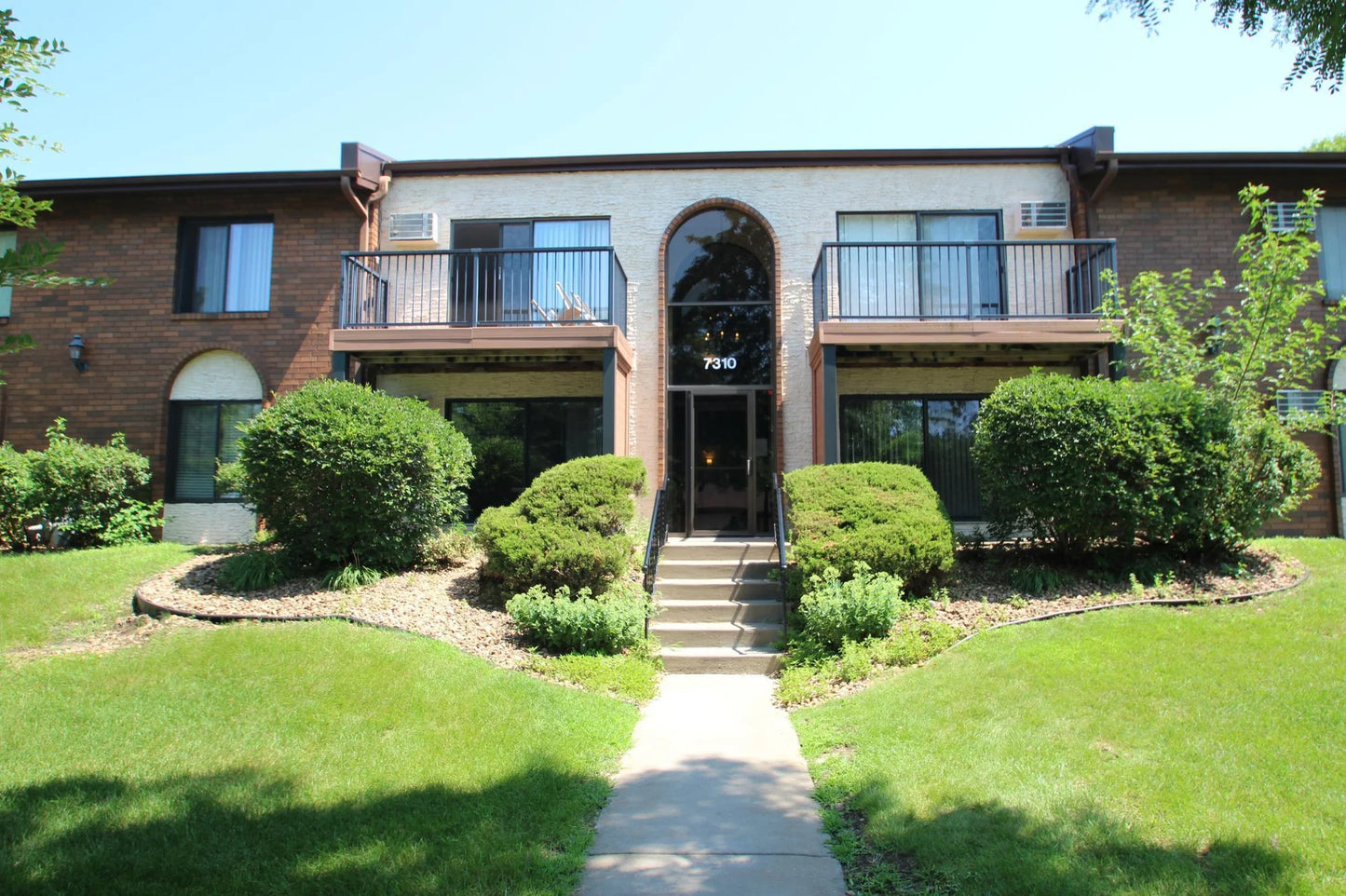 7310 York Avenue, Edina, MN 55435