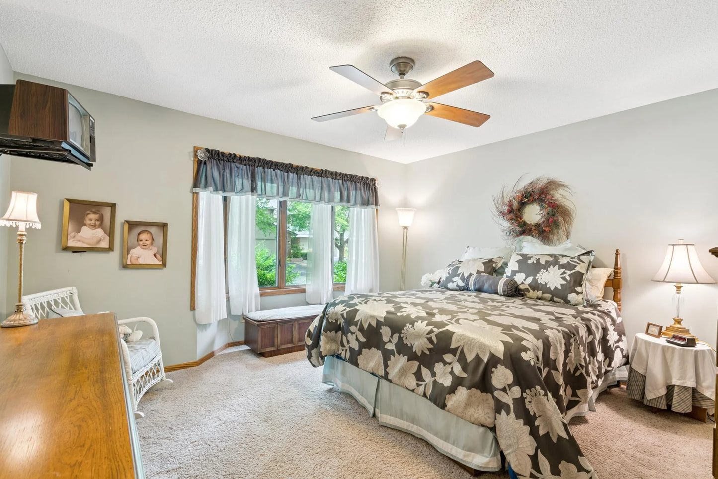 5923 Abbott Court, Minnetonka, MN 55343
