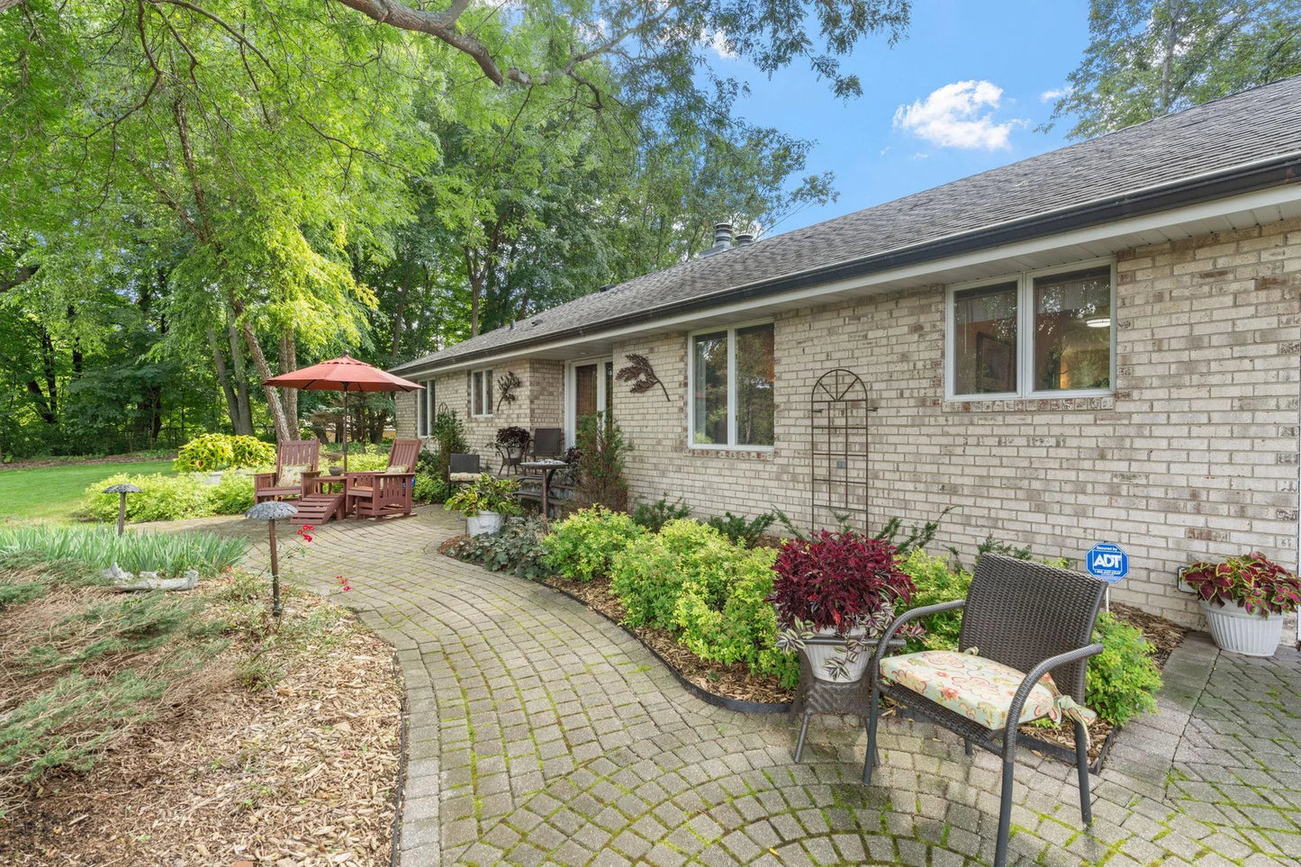 481 Peavey Lane, Wayzata, MN 55391