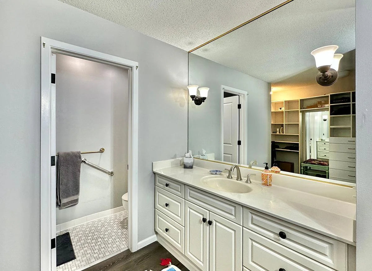 7510 Cahill Road, Edina, MN 55439