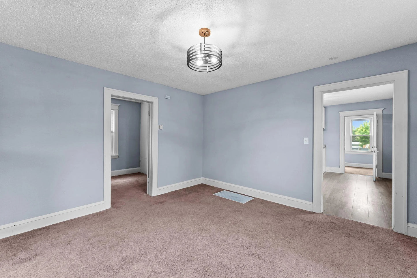 3003 California Street, Minneapolis, MN 55418