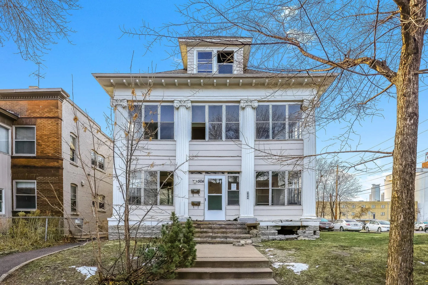 504 University Avenue, Minneapolis, MN 55414