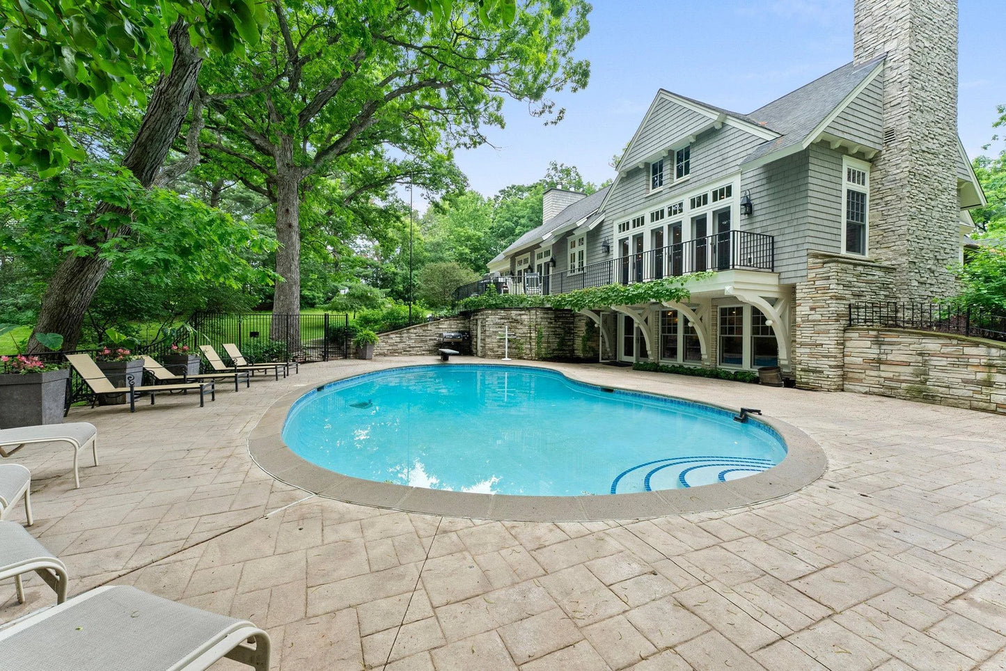 6601 Blackfoot Pass, Edina, MN 55439