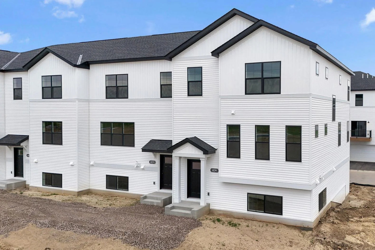 10383 Birchwood Circle , Victoria, MN 55318