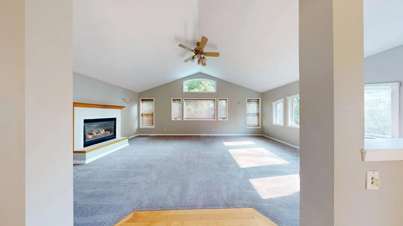 520 Hanlon Ave , Orono, MN 55391