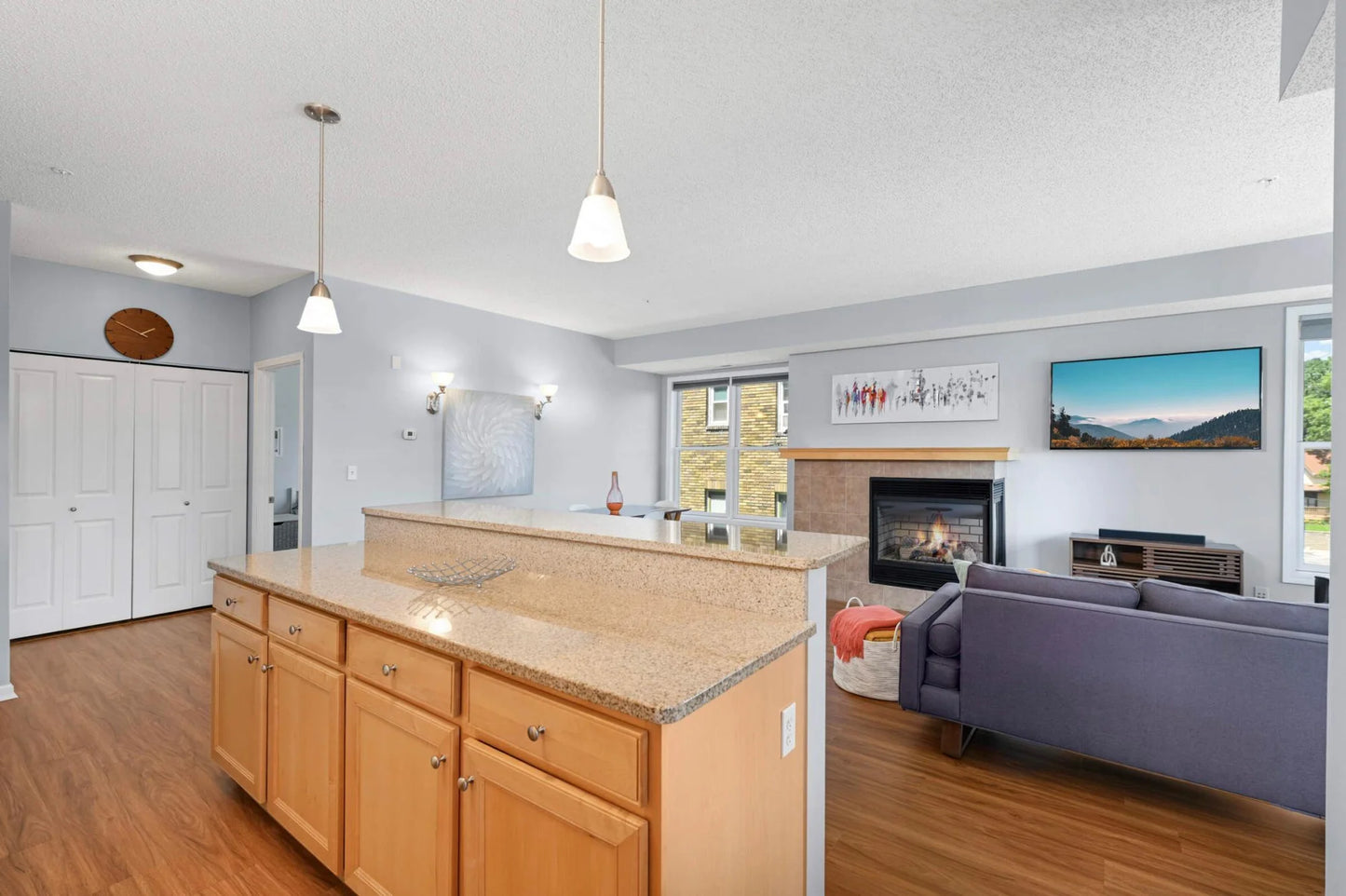 100 4th Avenue, South Saint Paul, MN 55075
