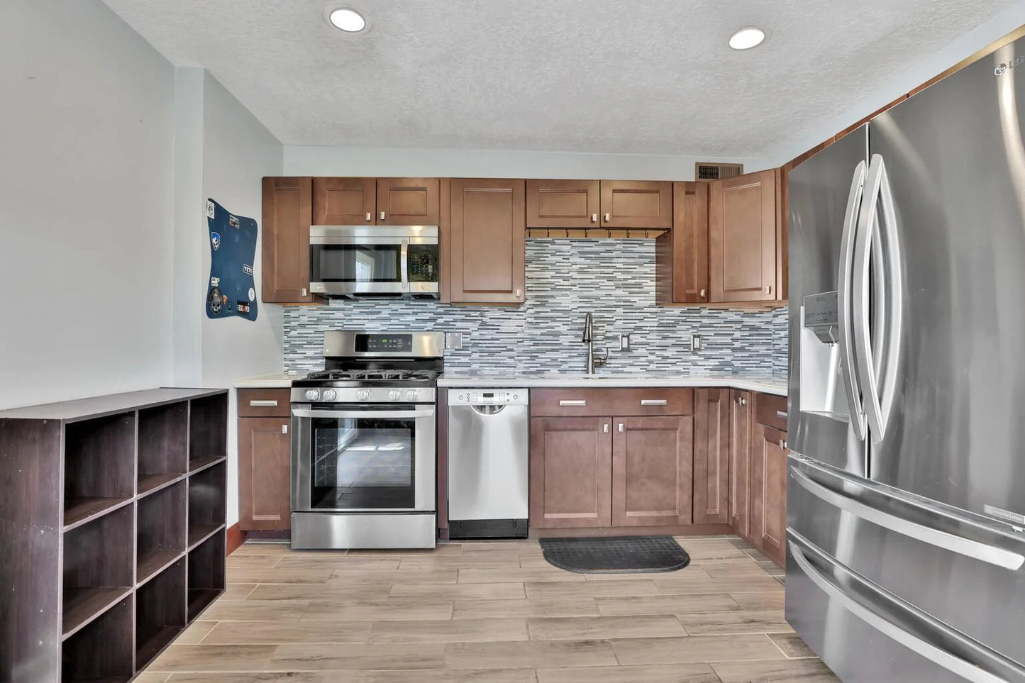 1955 Polaris Place, North Saint Paul, MN 55109
