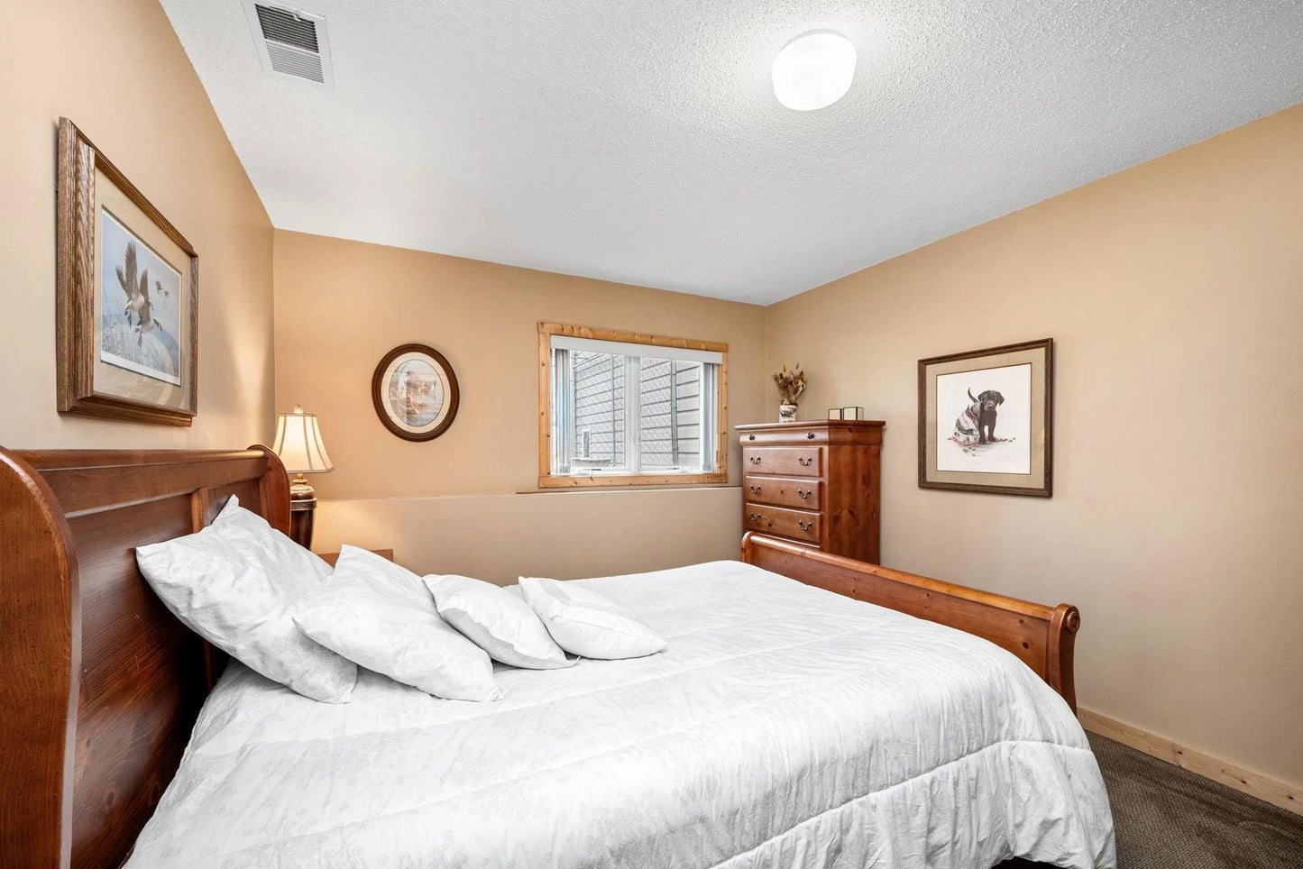 2520 Florida Avenue, Golden Valley, MN 55427