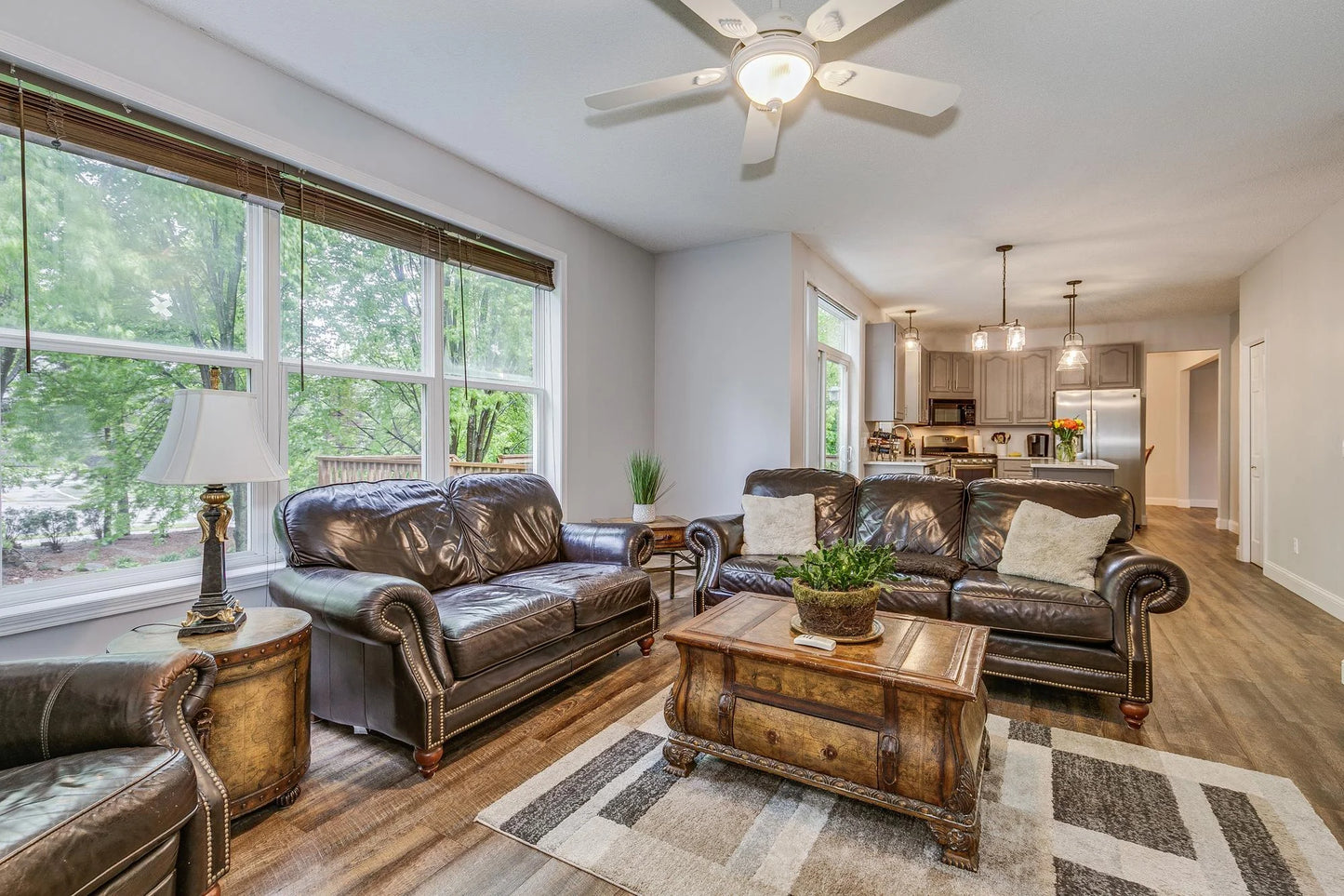 10447 Kilbirnie Road, Woodbury, MN 55129