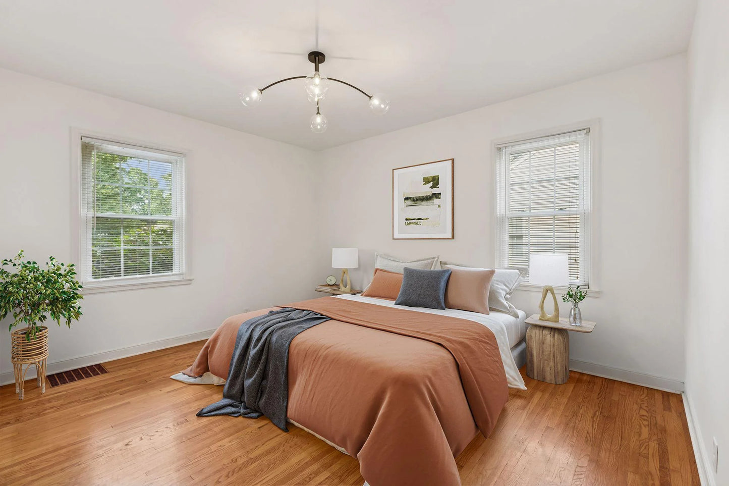 5717 Lake Street, Saint Louis Park, MN 55416