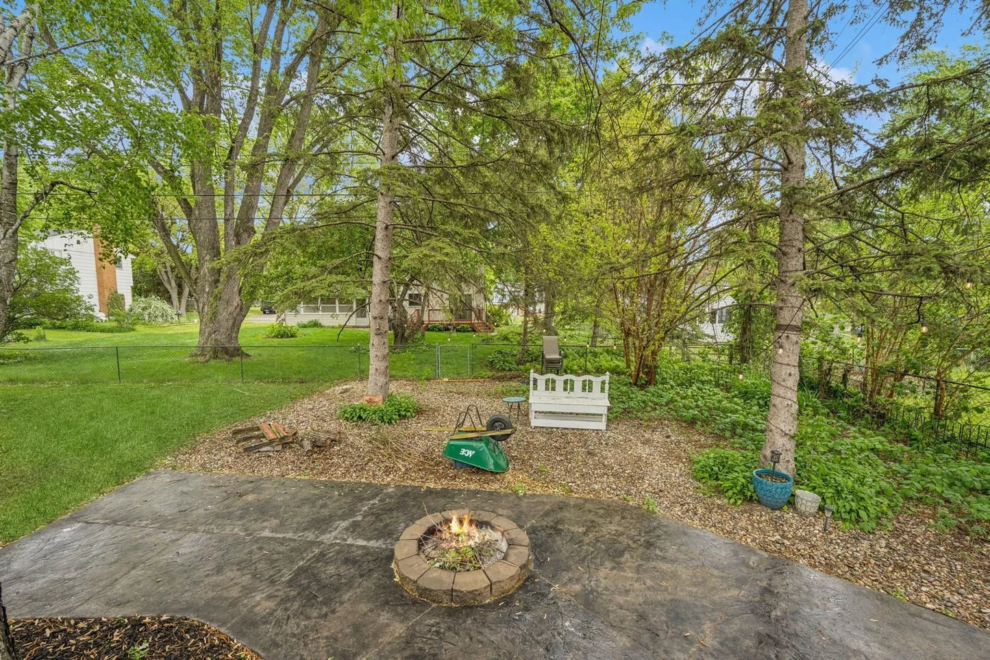 2500 Ensign Avenue, Golden Valley, MN 55427
