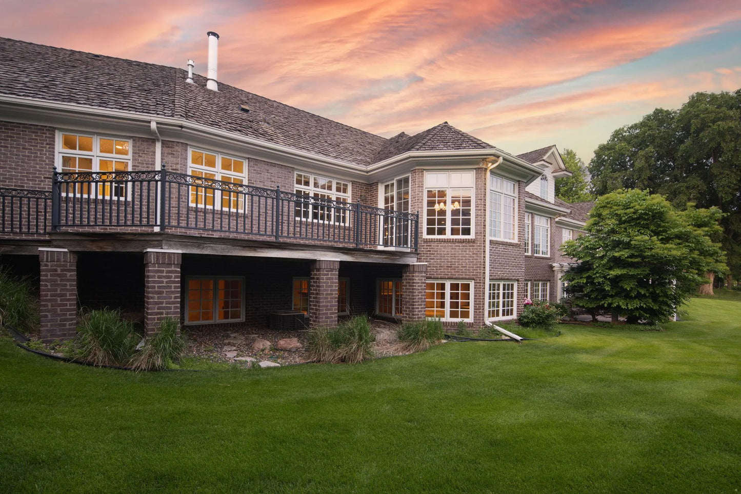 4700 Merilane Avenue, Edina, MN 55436