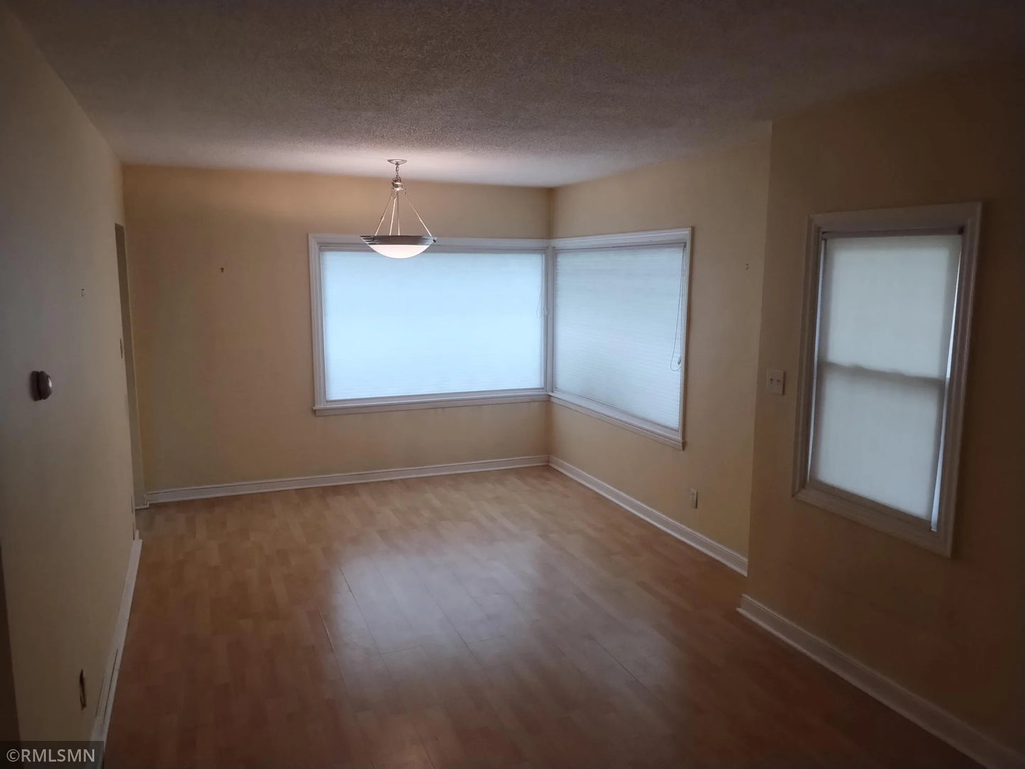 1872 Mississippi River Boulevard, Saint Paul, MN 55116