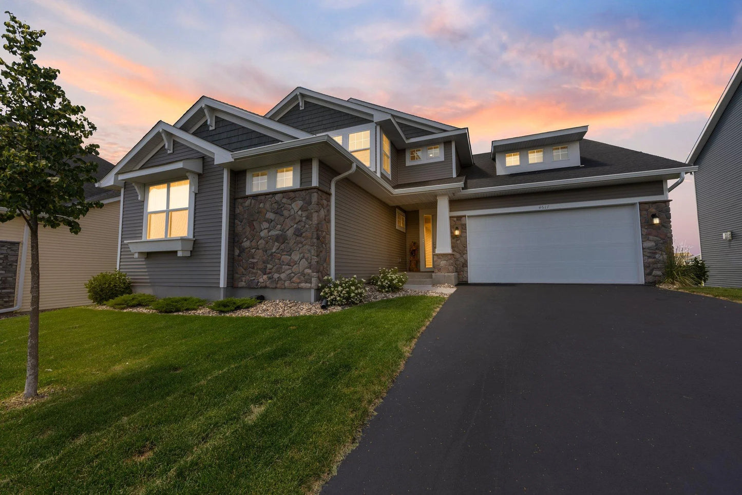 4617 Cobalt Lane, Woodbury, MN 55129