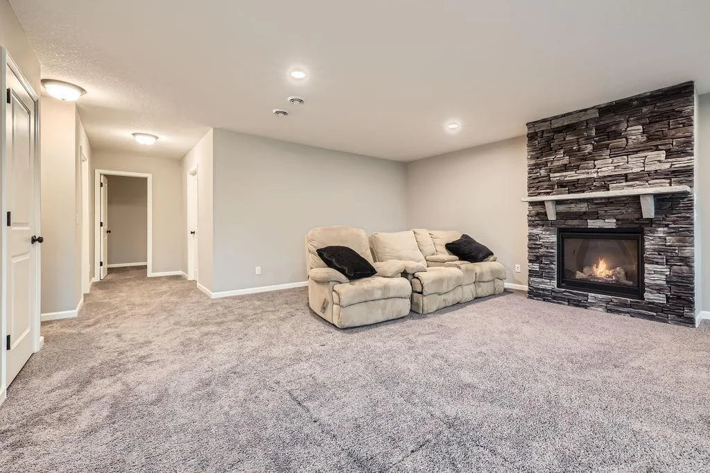 6168 Quenroe Avenue, Otsego, MN 55330