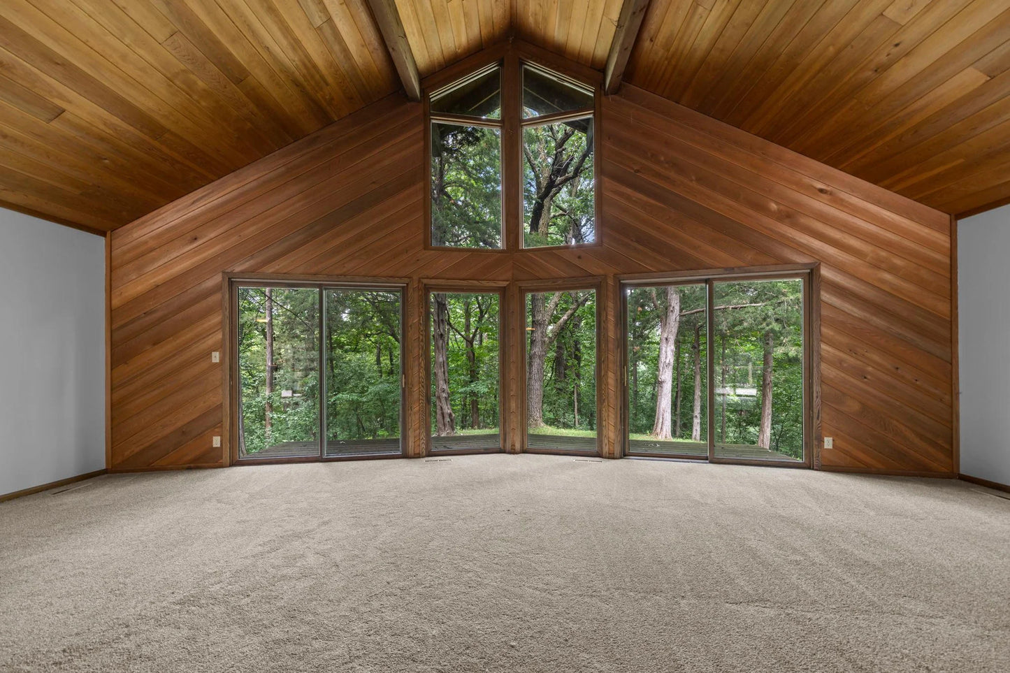 4880 Martindale Street, Prior Lake, MN 55372