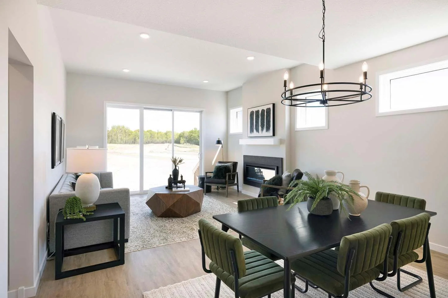 12443 Drayton Trail, Apple Valley, MN 55124