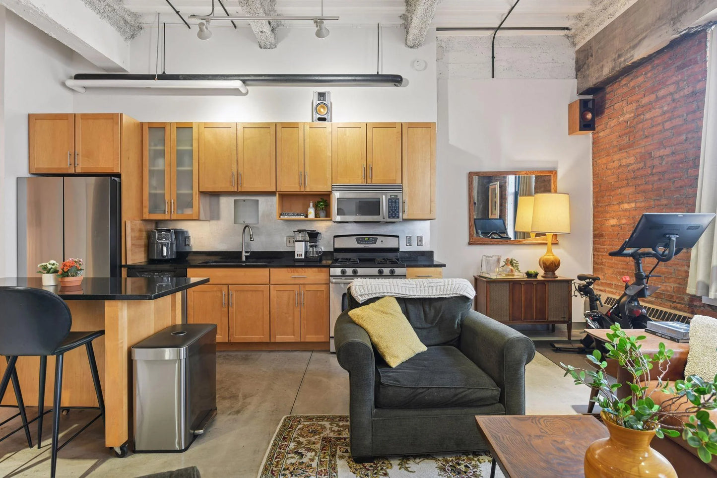250 Park Avenue, Minneapolis, MN 55415