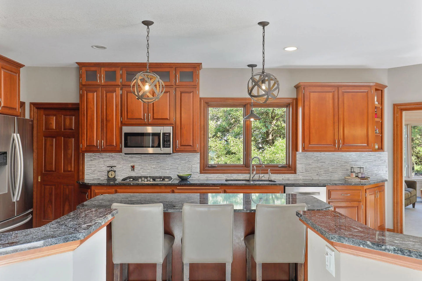 960 Bayside Lane, Minnetrista, MN 55364