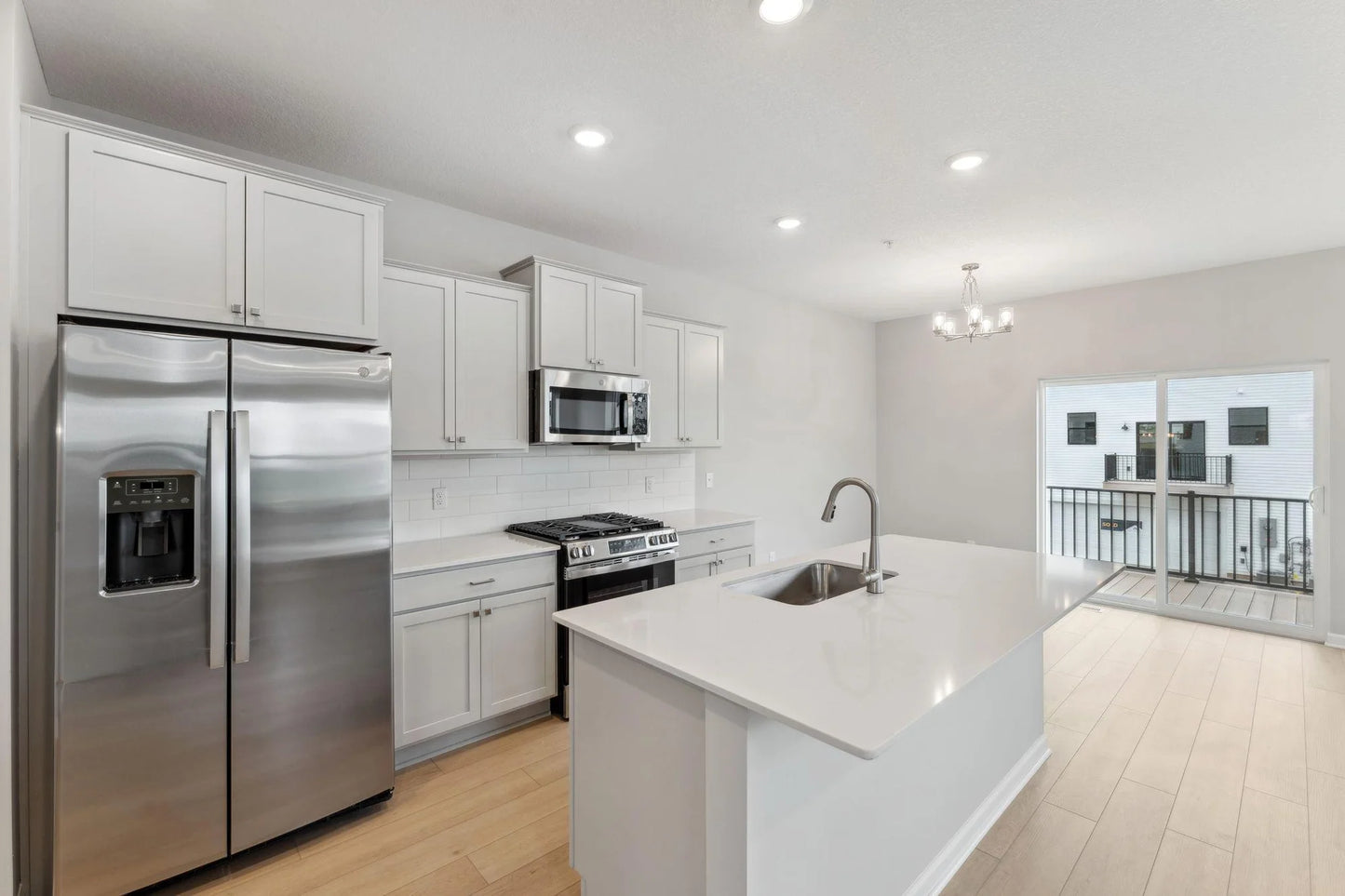 10383 Birchwood Circle , Victoria, MN 55318