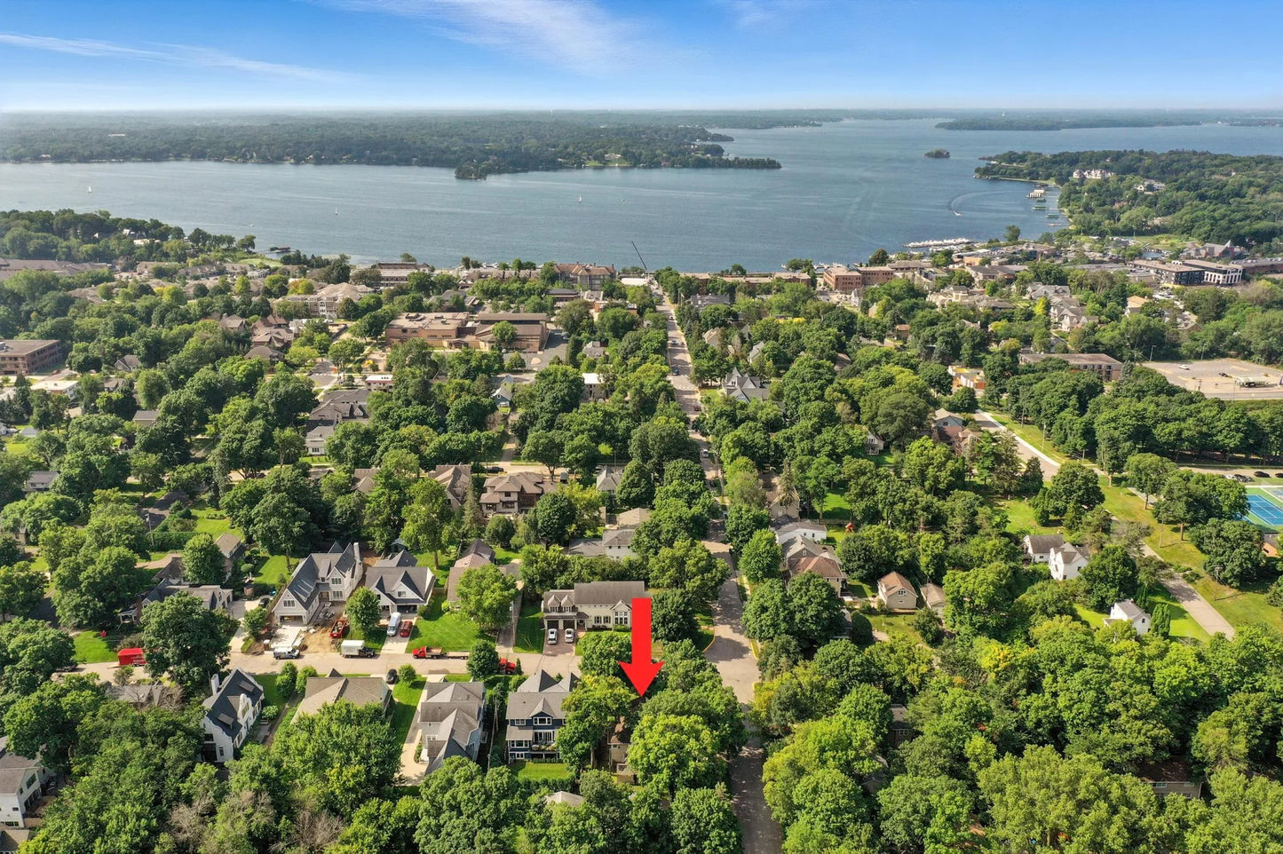 607 Gardner Street, Wayzata, MN 55391