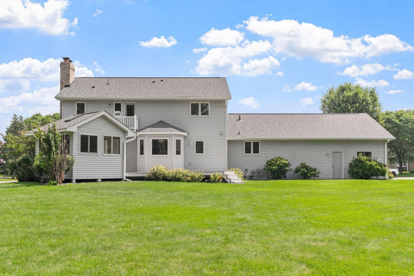 8347 Zanzibar Court, Maple Grove, MN 55311