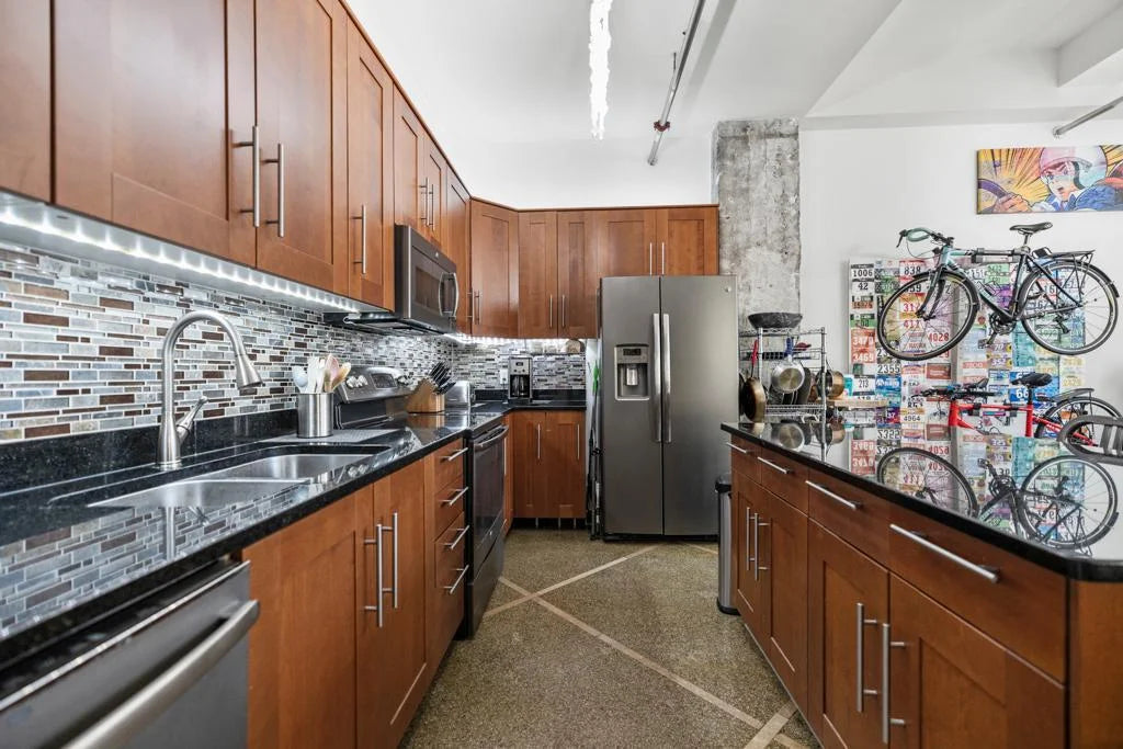 350 Saint Peter Street, Saint Paul, MN 55102