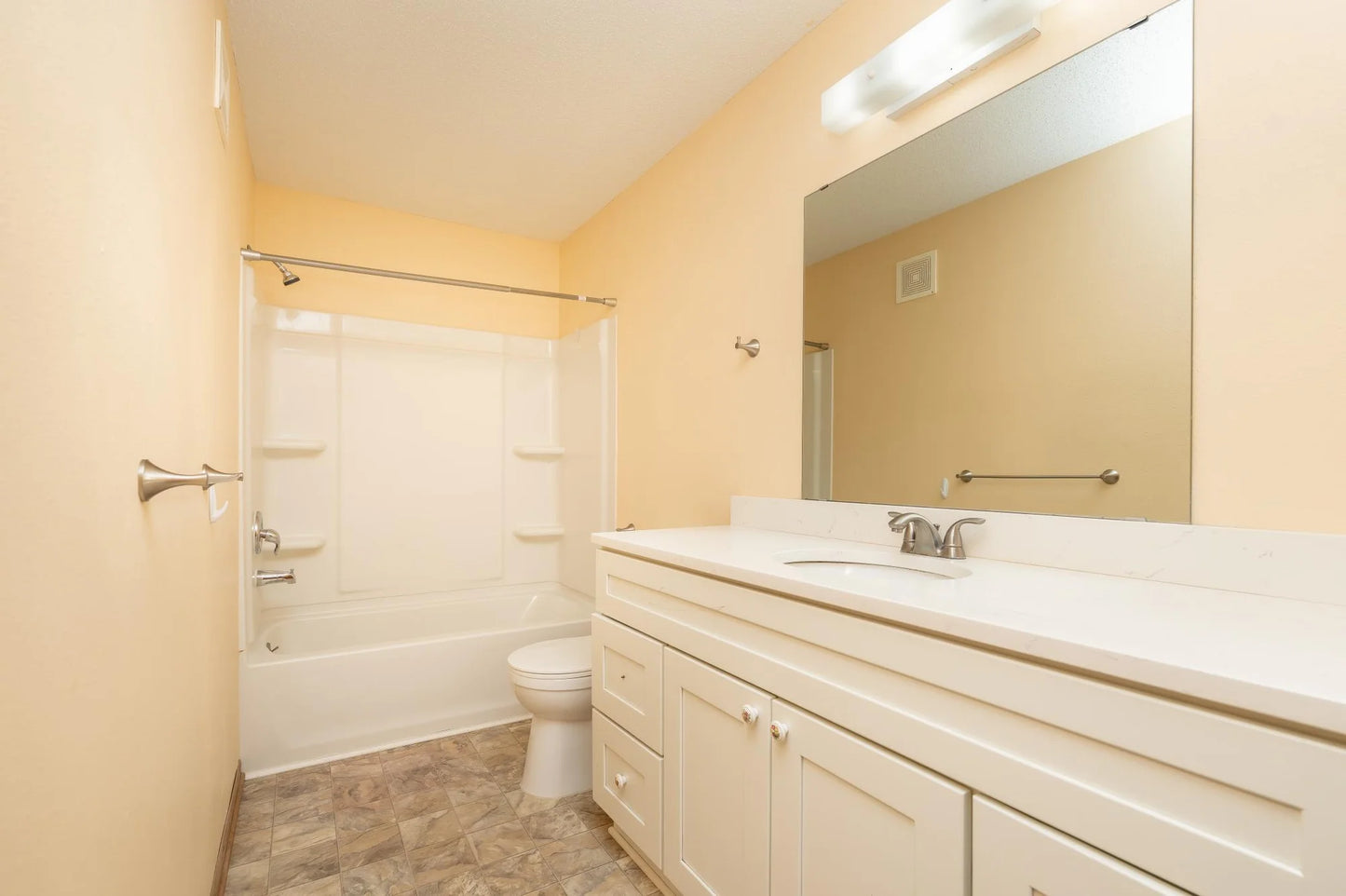 1279 Taylor Street, Shakopee, MN 55379