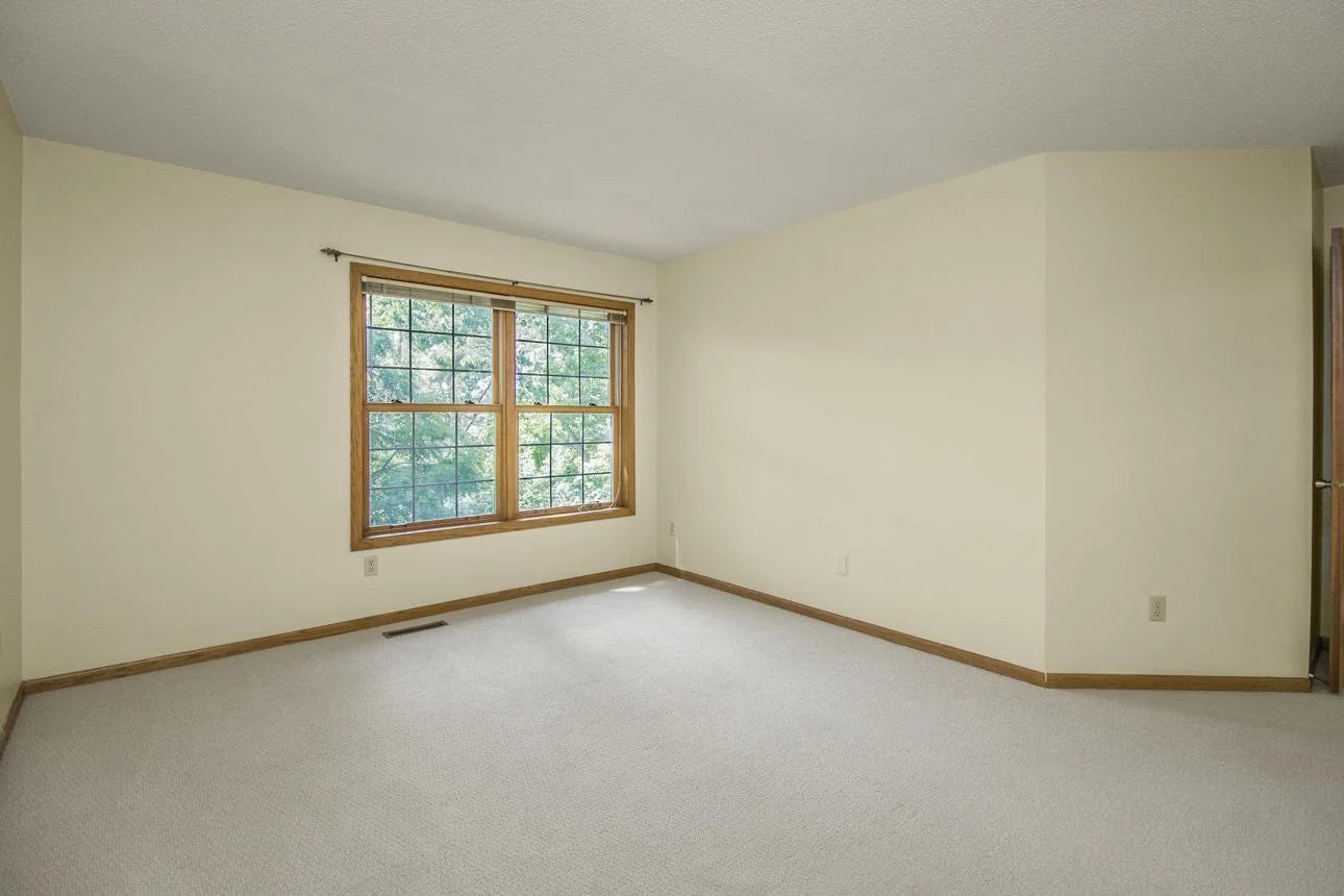 4906 Bayswater Road, Minnetonka, MN 55345