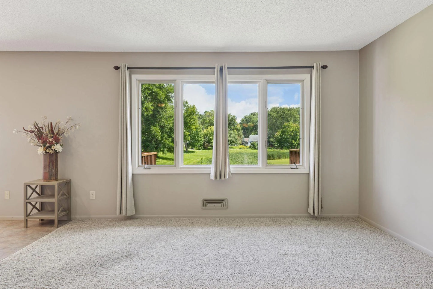 10436 Yorktown Lane, Maple Grove, MN 55369