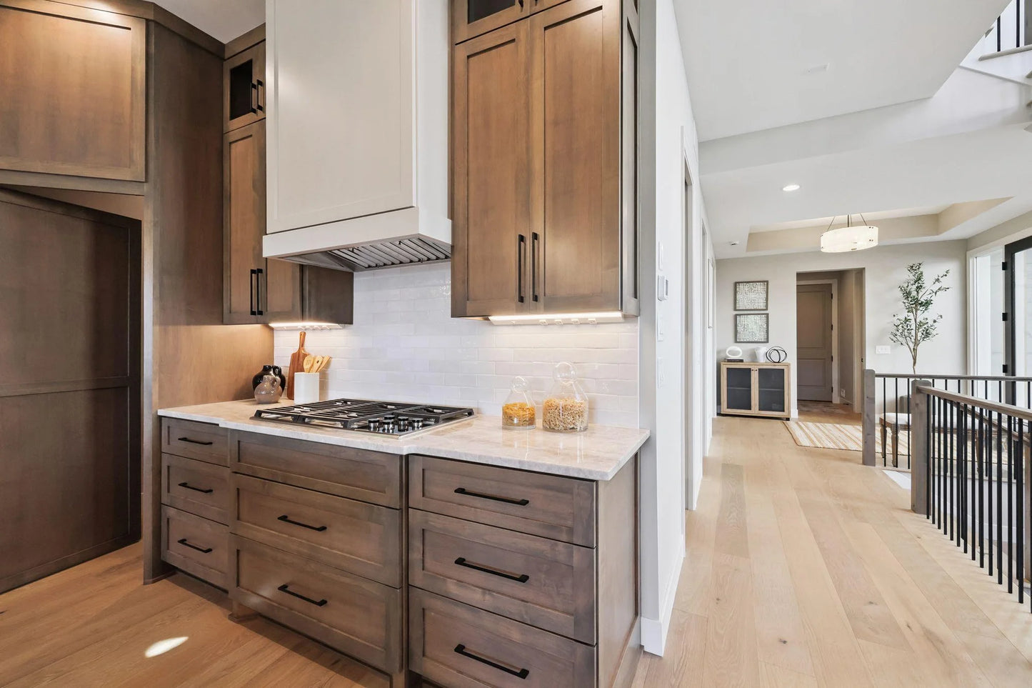 3061 Lake Shore Boulevard, Minnetonka, MN 55391