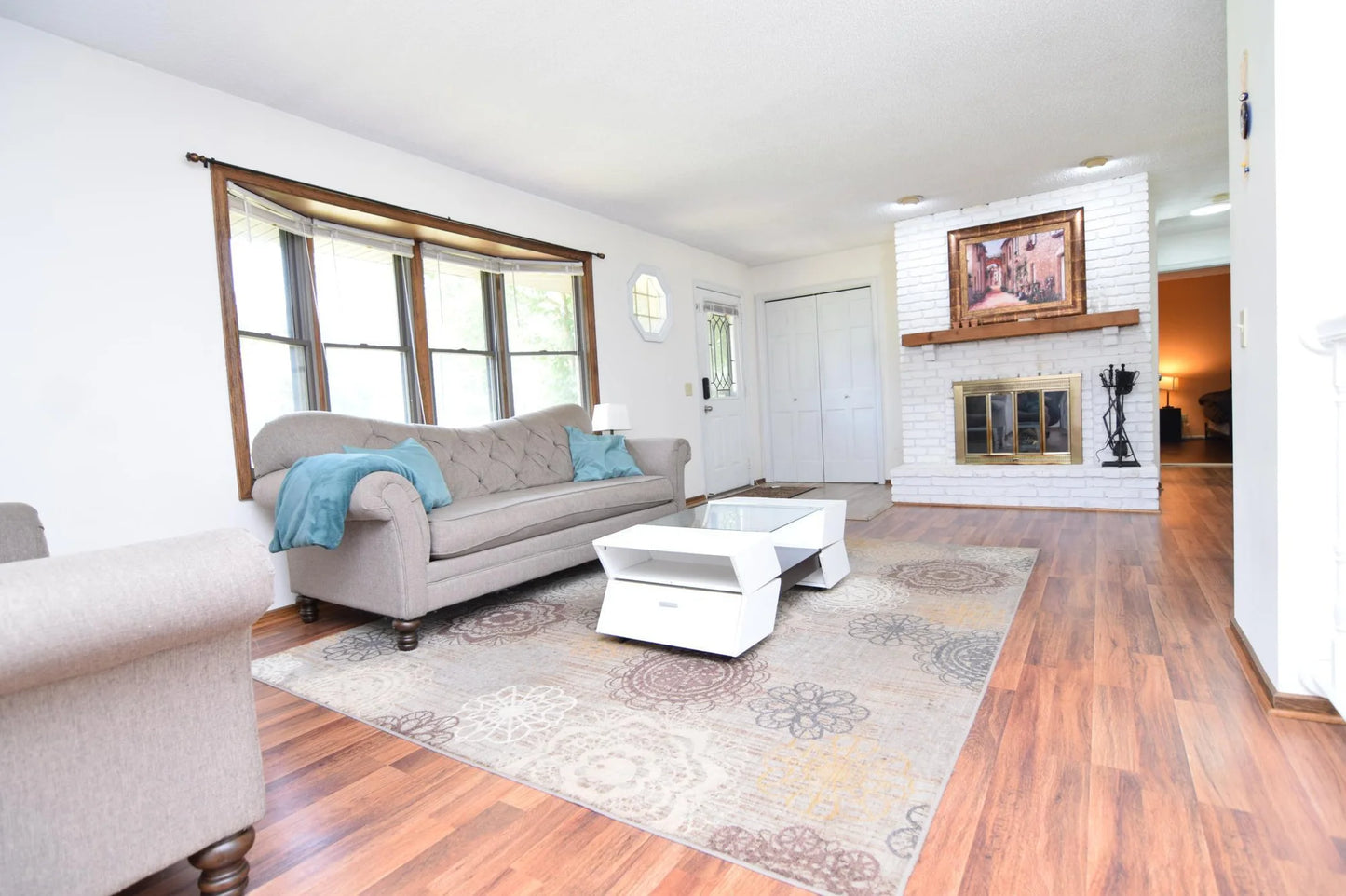 2520 Allen Drive, Burnsville, MN 55337