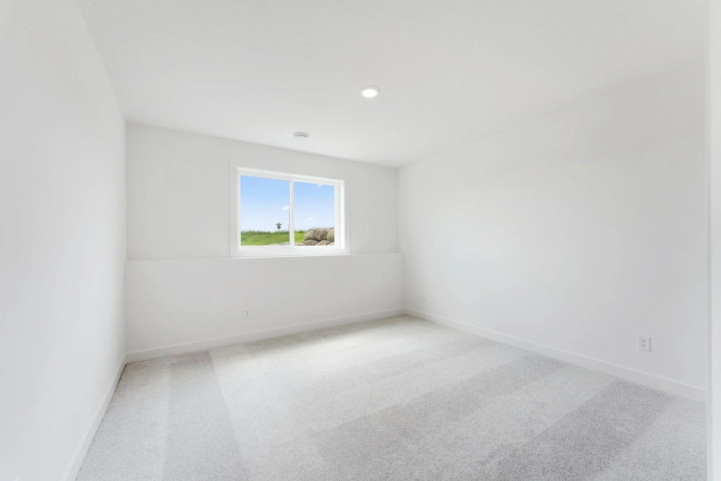 15068 Ardmullivan Lane, Rosemount, MN 55068