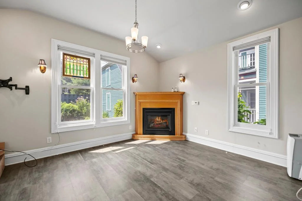 520 Holly Avenue, Saint Paul, MN 55102