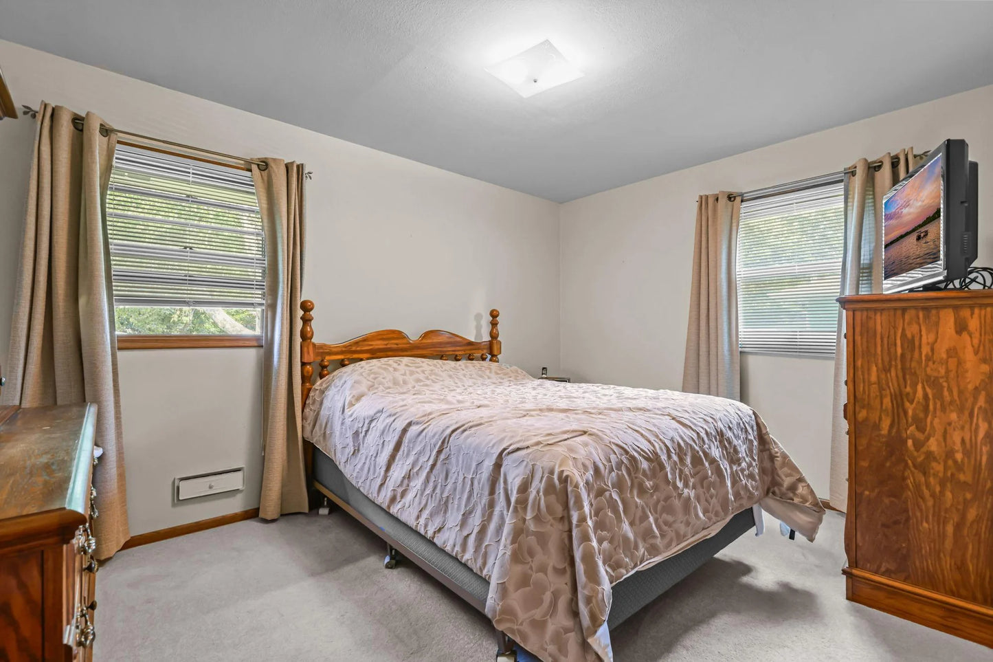 5913 Zenith Avenue, Brooklyn Center, MN 55429