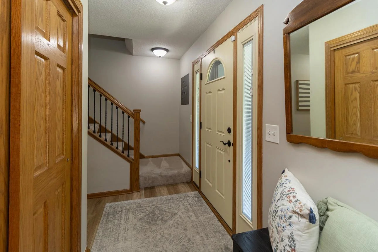 591 Autumn Oaks Court, Eagan, MN 55123