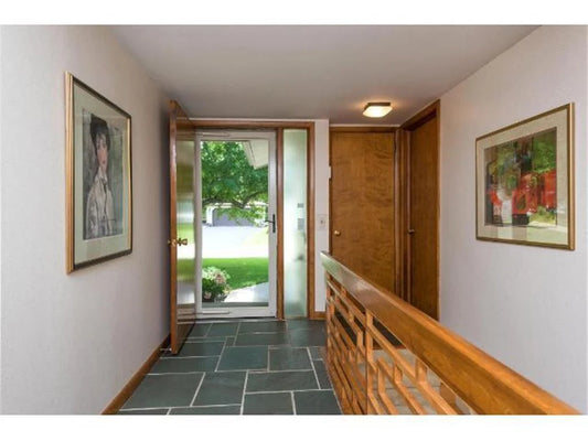 5157 Abercrombie Drive, Edina, MN 55439