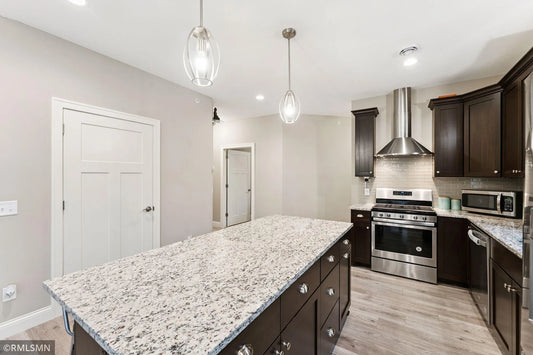 606 Liberty Way, Vadnais Heights, MN 55127