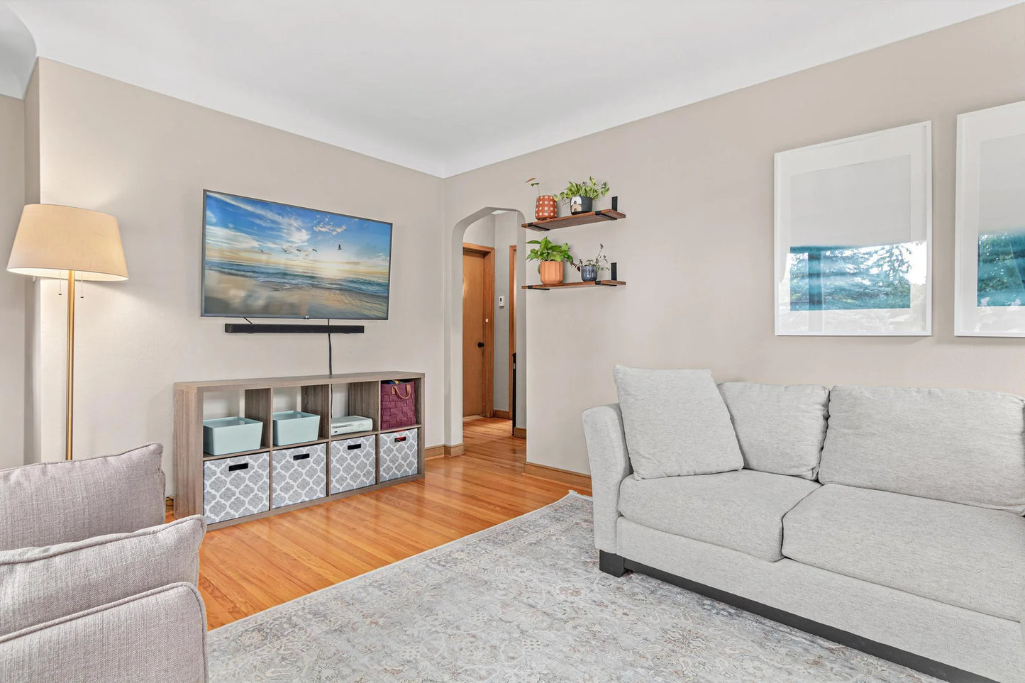 503 Glenwood Avenue, Roseville, MN 55113
