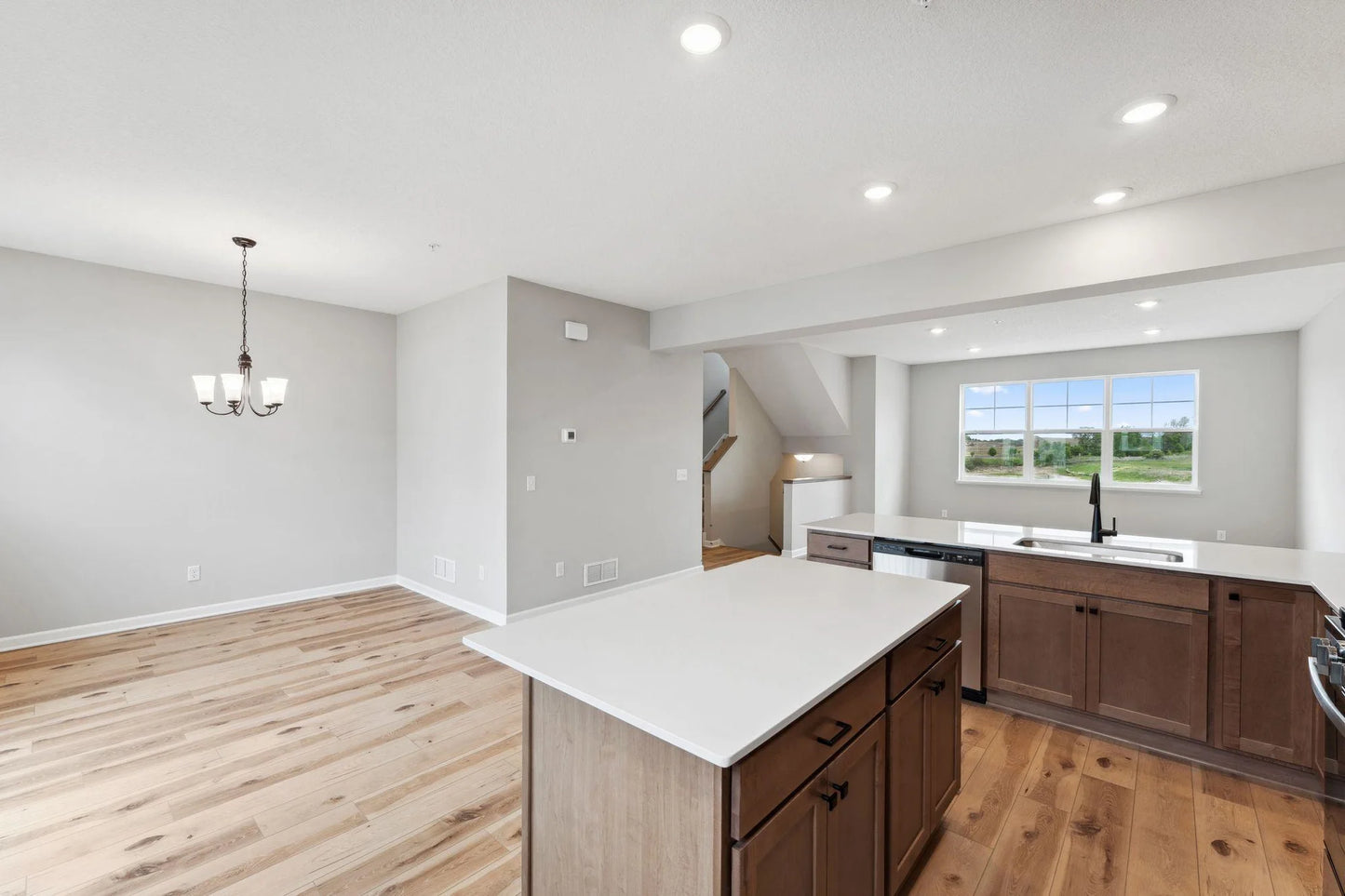 6742 Wildflower Way, Minnetrista, MN 55331