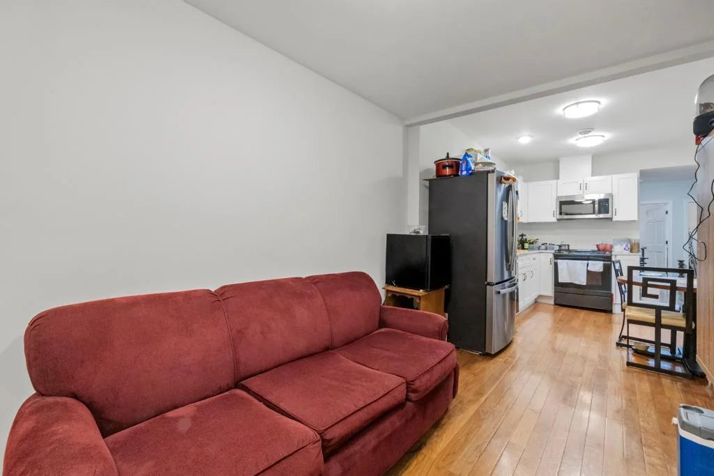 3805 Chicago Avenue, Minneapolis, MN 55407